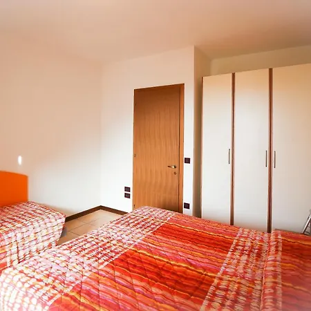 Appartamento Altanea Con Piscina